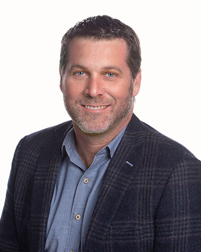 Photo head shot of Nelson Mitchell